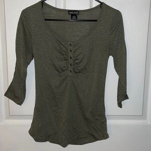 Olive green 3/4 sleeve top wet seal